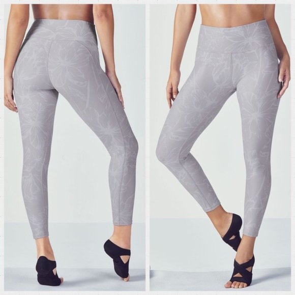 Fabletics High Waisted Printed Power Hold Leggings - Picture 1 of 4